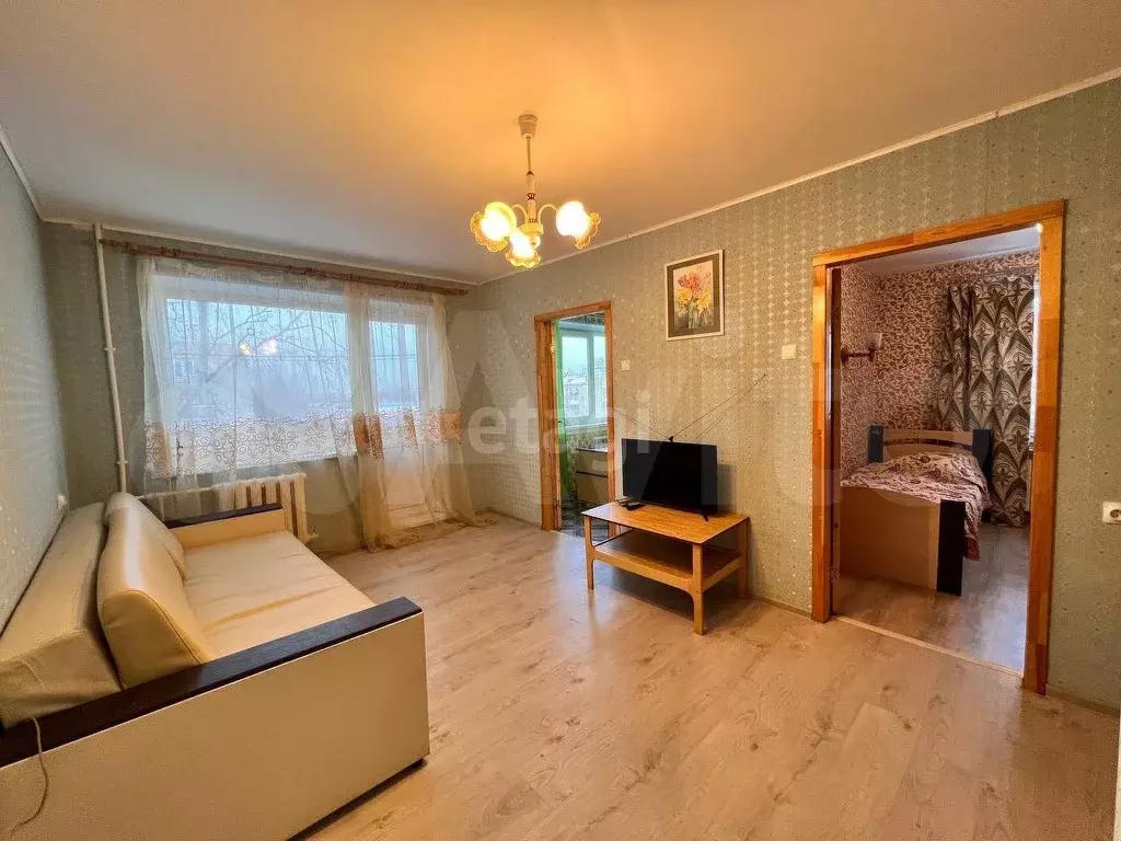 3-к. квартира, 50 м, 4/5 эт. - Фото 0