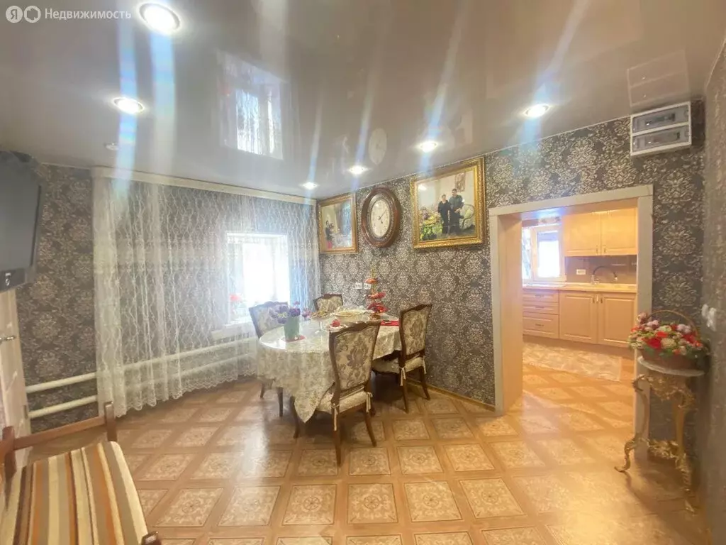 Дом в село Патруши, улица Революции, 66 (76 м) - Фото 0
