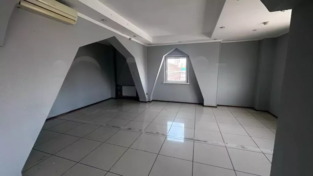 Офис в Красноярский край, Красноярск Телевизорная ул., 1С4 (87 м) - Фото 0