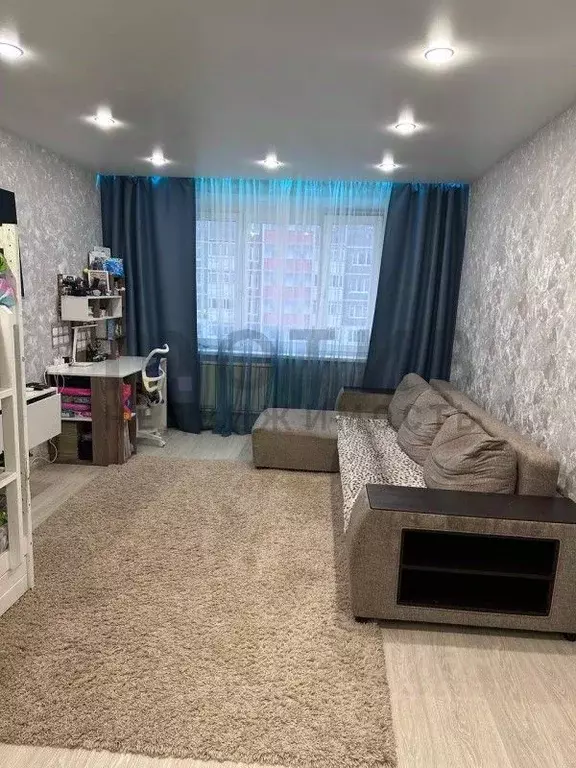 1-к кв. Тюменская область, Тюмень Широтная ул., 190 (43.3 м) - Фото 0