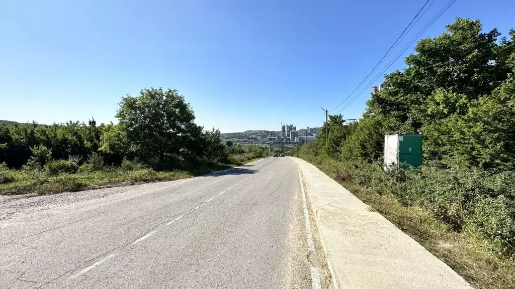 Участок в Краснодарский край, Новороссийск городской округ, пос. ... - Фото 1