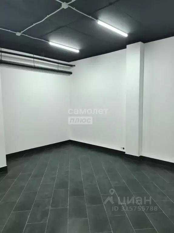 Помещение свободного назначения в Московская область, Наро-Фоминск пл. ... - Фото 0