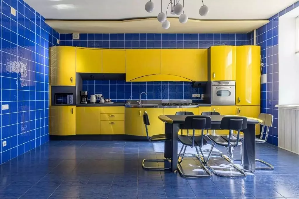 2-к кв. Татарстан, Казань ул. Николая Ершова, 57б (107.0 м) - Фото 1