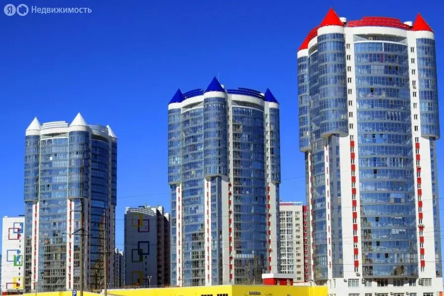 1-комнатная квартира: Тюмень, улица Федюнинского, 64к2 (48 м) - Фото 1