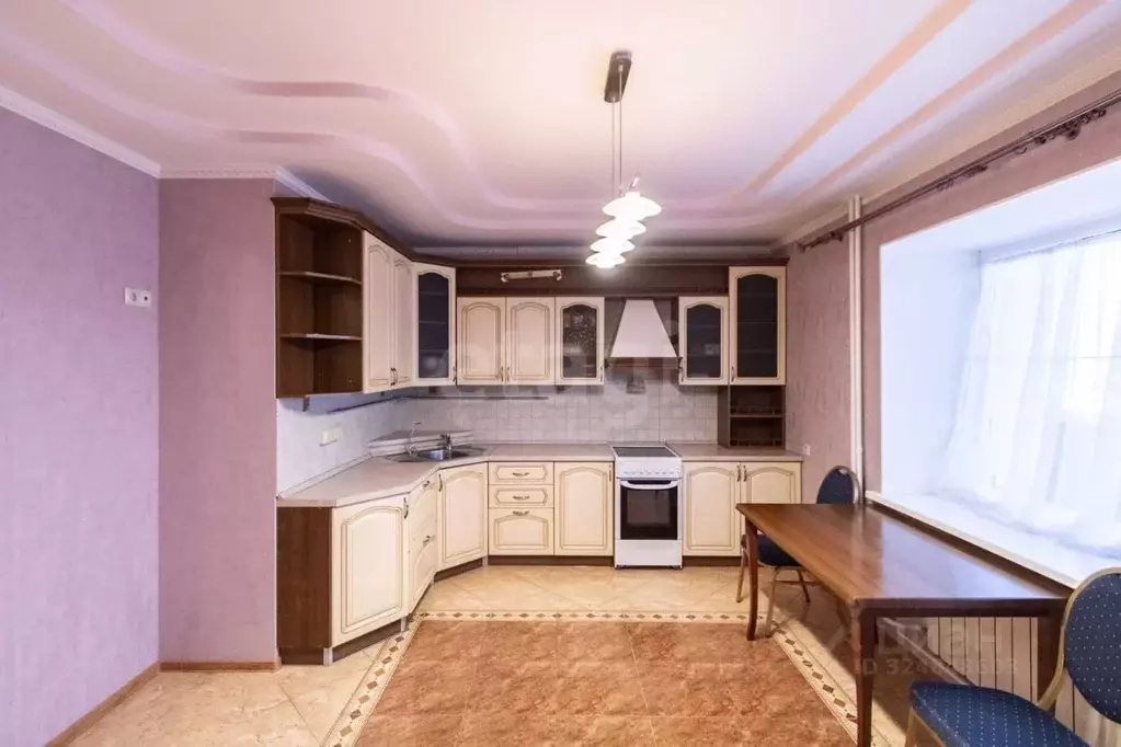 3-к кв. Тюменская область, Тюмень Мельничная ул., 83 (106.1 м) - Фото 1