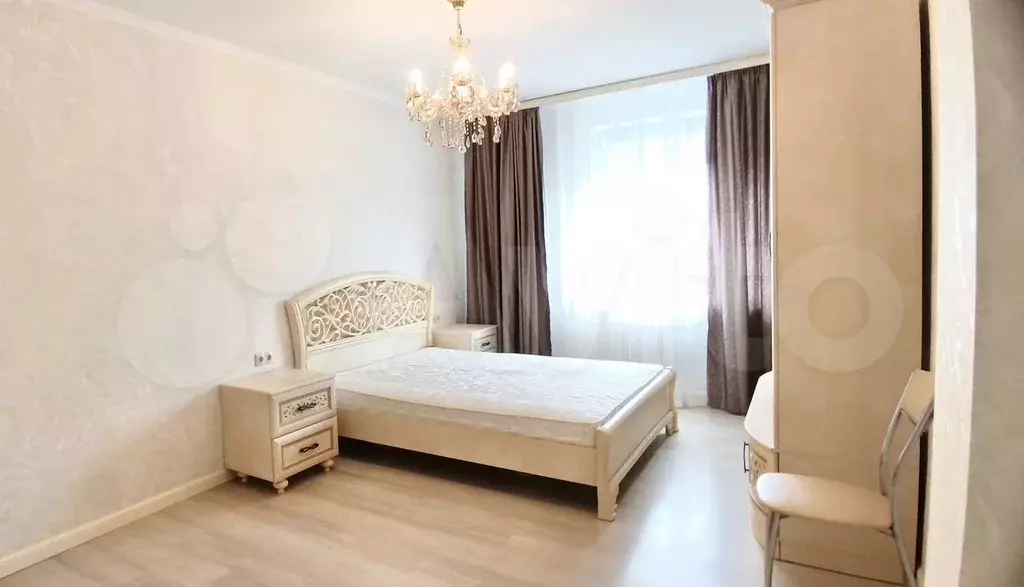 1-к. квартира, 51 м, 7/8 эт. - Фото 0