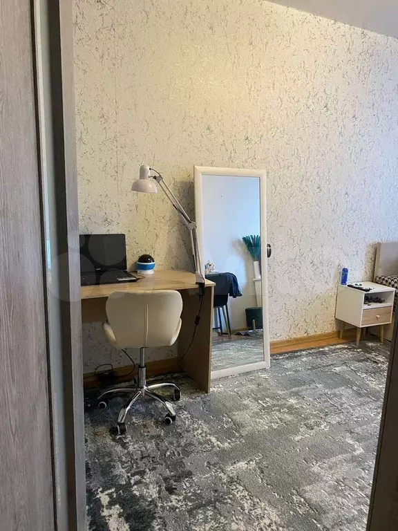 1-к. квартира, 40 м, 7/8 эт. - Фото 1