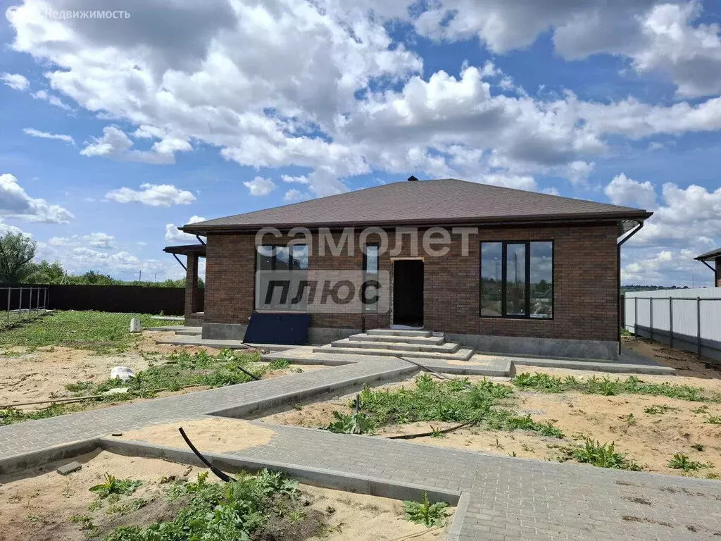 Дом в деревня Медовка, Приозёрная улица, 70/5 (100 м) - Фото 0