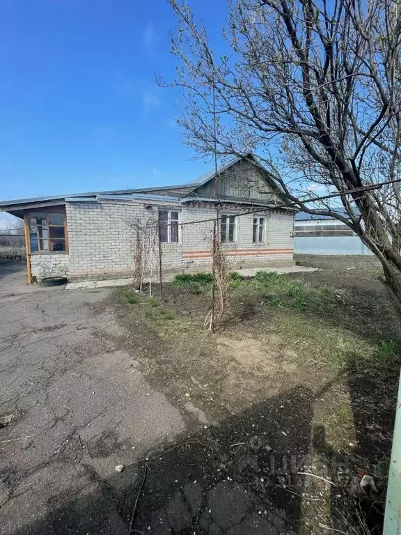 Дом в Саратовская область, Тарханы ст. ул. Новая, 7 (84 м) - Фото 0
