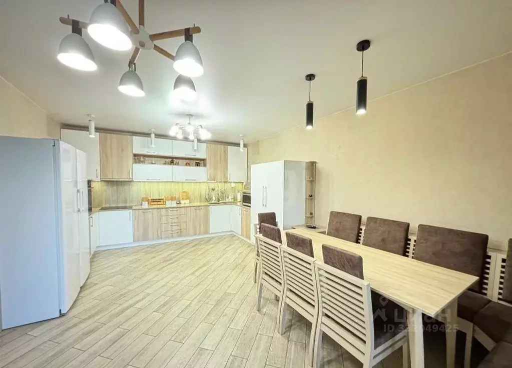 3-к кв. Алтайский край, Барнаул ул. Профинтерна, 7а (119.0 м) - Фото 1