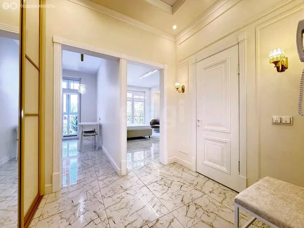 2-комнатная квартира: Калининград, улица Ватутина, 22 (80.1 м) - Фото 2
