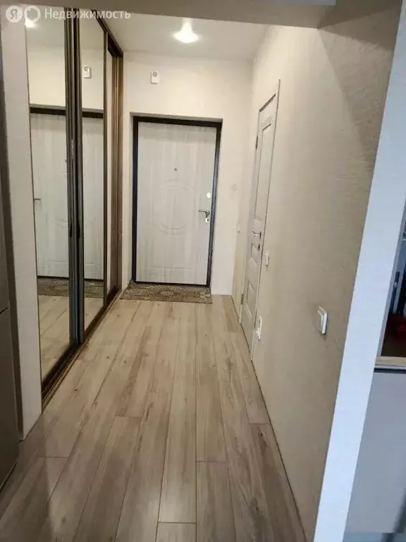 Квартира-студия: Иркутск, улица Лызина, 9 (33.7 м) - Фото 1