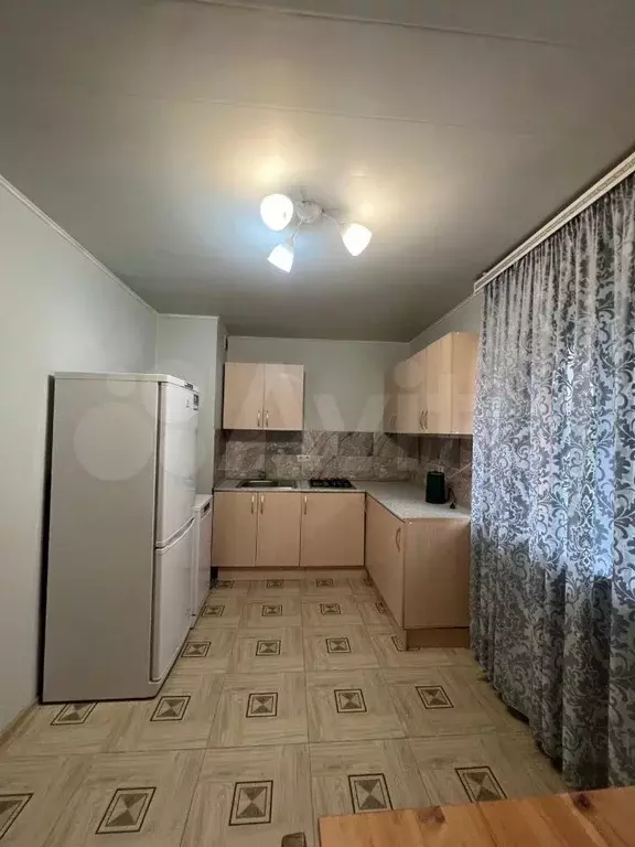 2-к. квартира, 70 м, 2/2 эт. - Фото 0