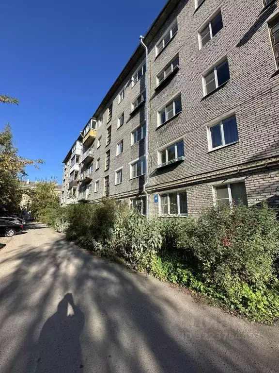 2-к кв. Псковская область, Псков Октябрьский просп., 33А (41.6 м) - Фото 1