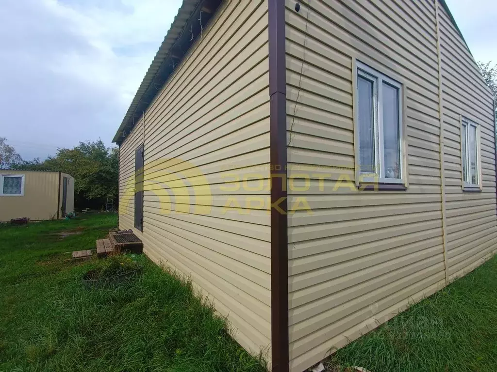 Дом в Краснодарский край, Абинский район, Мингрельское с/пос, ... - Фото 2