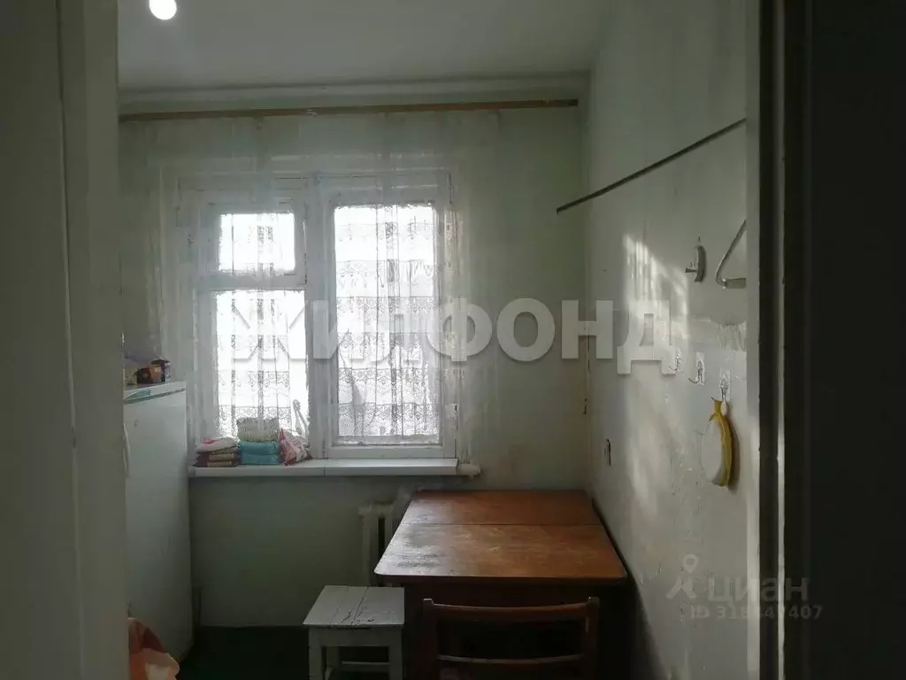 2-к кв. Новосибирская область, Новосибирск Гурьевская ул., 33 (42.6 м) - Фото 1