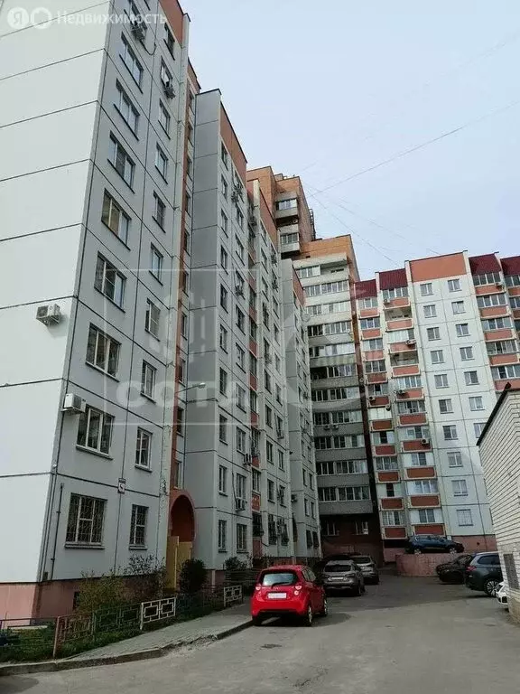2-комнатная квартира: Воронеж, проспект Патриотов, 31/1 (70.6 м) - Фото 0