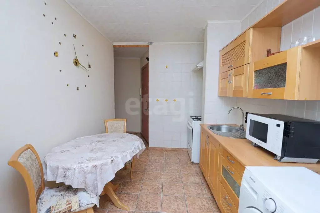 3-к кв. Оренбургская область, Оренбург ул. Чкалова, 57 (65.5 м) - Фото 1
