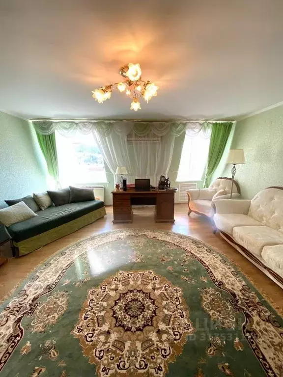 4-к кв. Краснодарский край, Геленджик ул. Островского, 135/2 (127.0 м) - Фото 0
