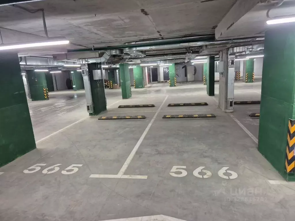 Гараж в Москва Деснаречье жилой комплекс, 3к8 (15 м) - Фото 1