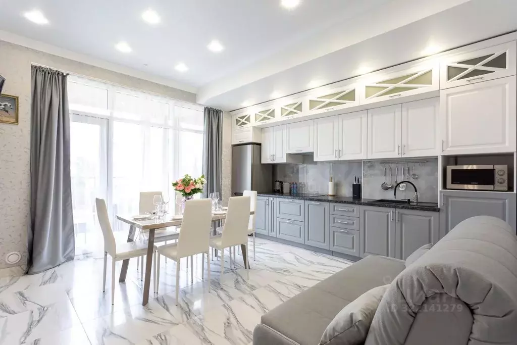 3-к кв. Краснодарский край, Сочи Светлана мкр, ул. Гагринская, 3/8 ... - Фото 2