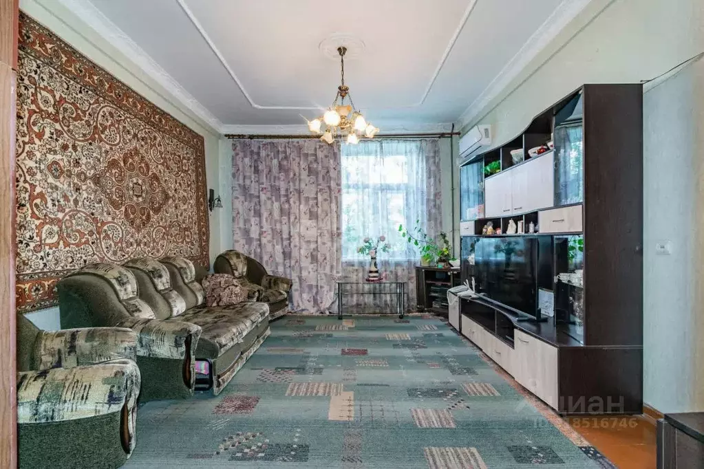 3-к кв. Свердловская область, Екатеринбург ул. Таганская, 3 (71.8 м) - Фото 1