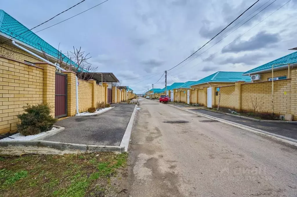 Дом в Краснодарский край, Краснодар ул. Имени Лебединского, 24к1 (84 ... - Фото 2