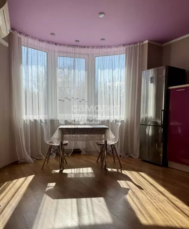 Студия Самарская область, Тольятти ул. 40 лет Победы, 13Б (45.0 м) - Фото 1