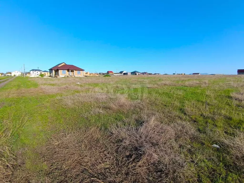 Участок в Крым, Симферопольский район, с. Трудовое ул. Берекет, 2 ... - Фото 0
