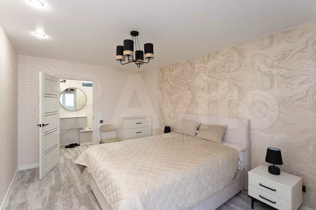 2-к. квартира, 60 м, 7/19 эт. - Фото 0