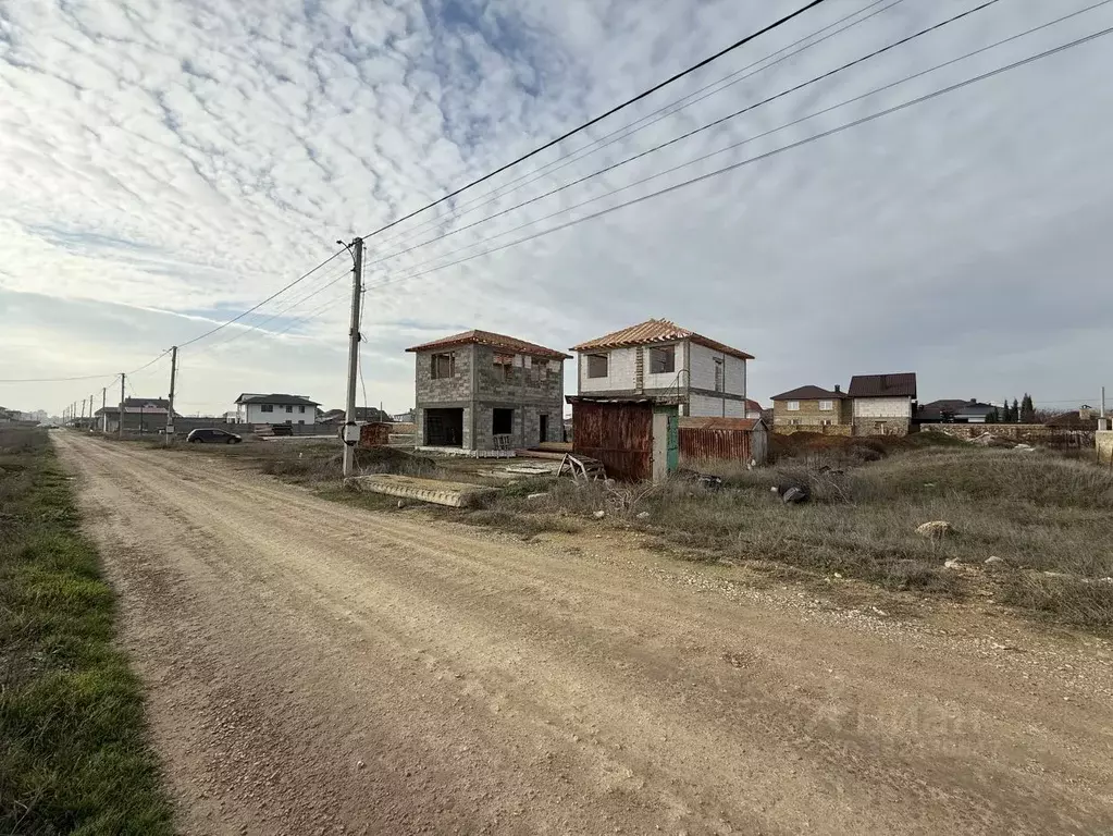 Участок в Крым, Сакский район, с. Уютное ул. Молодежная, 29 (8.0 сот.) - Фото 2