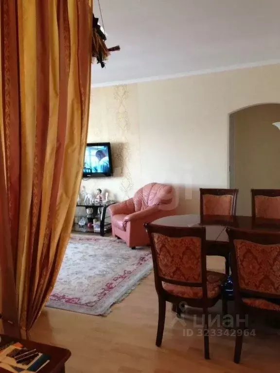 3-к кв. Омская область, Омск ул. Богдана Хмельницкого, 44 (68.0 м) - Фото 1