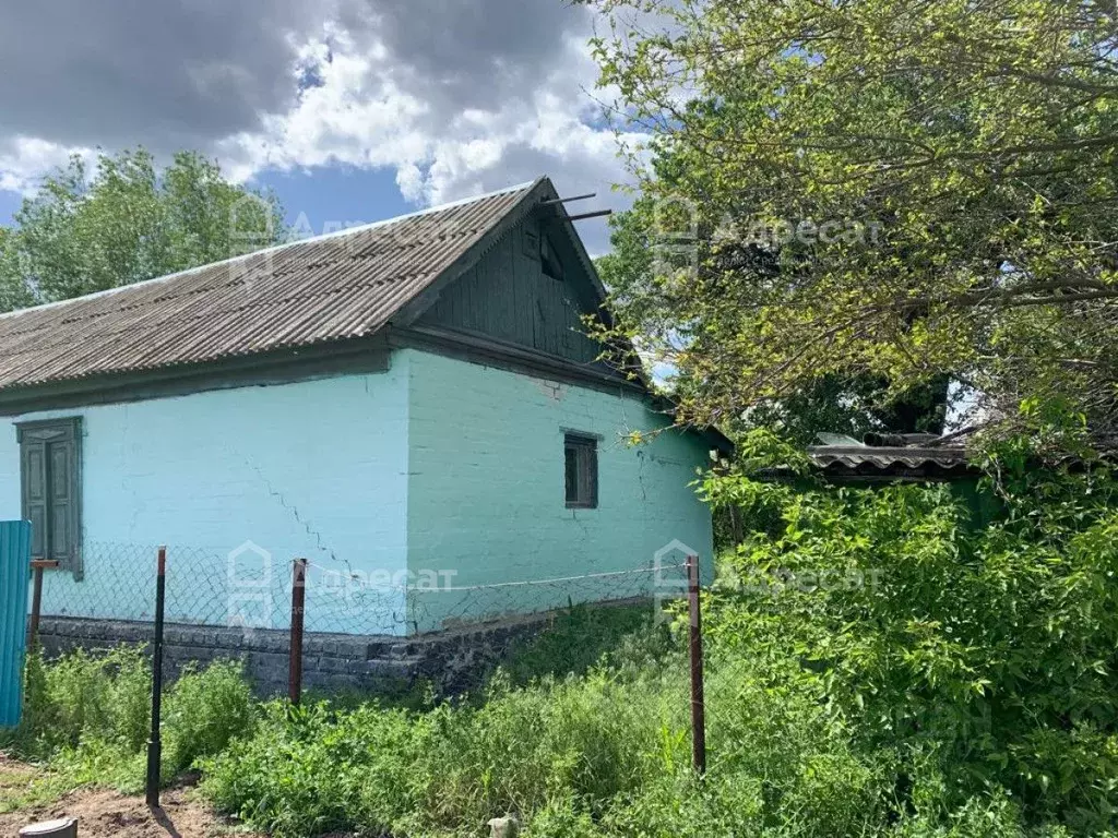 Дом в Волгоградская область, Суровикинский район, Лысовское с/пос, ... - Фото 1