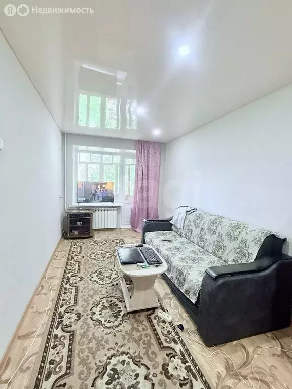 1-комнатная квартира: Миасс, Гвардейская улица, 5 (30 м) - Фото 0