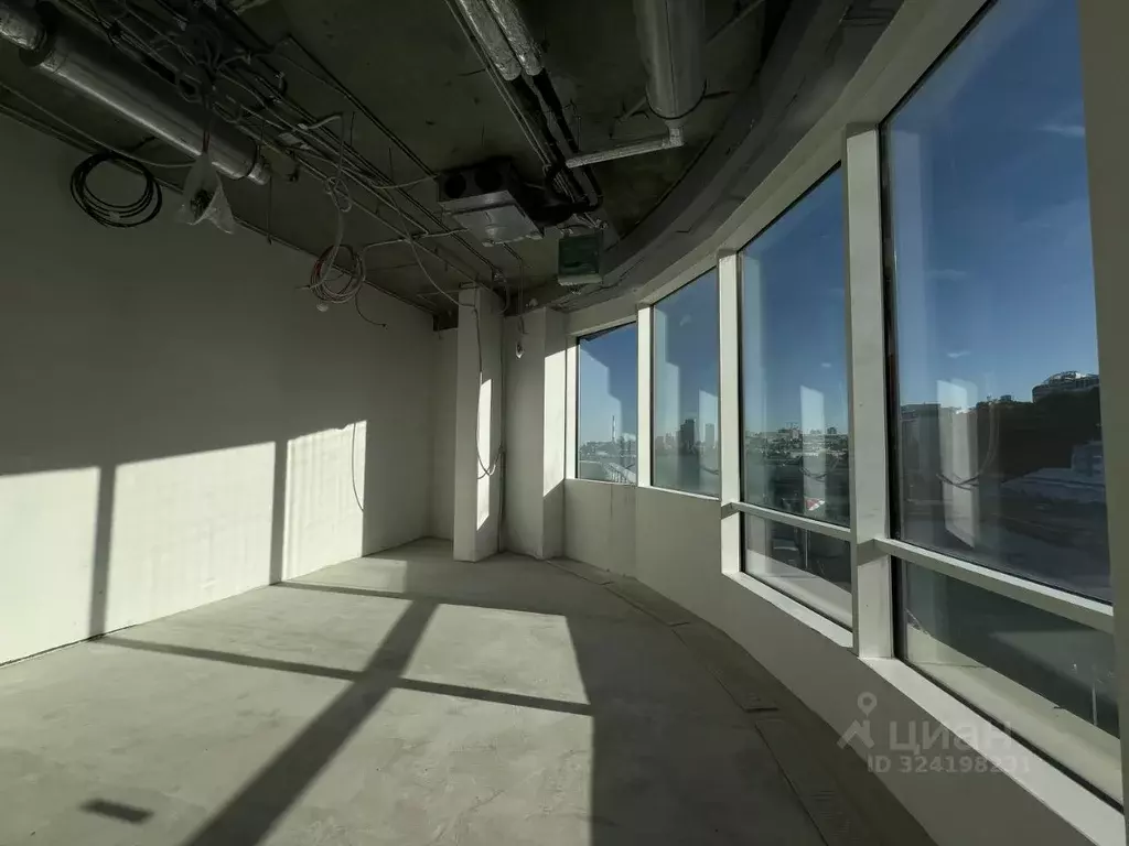 Офис в Приморский край, Владивосток Набережная ул., 13с1 (33 м) - Фото 1