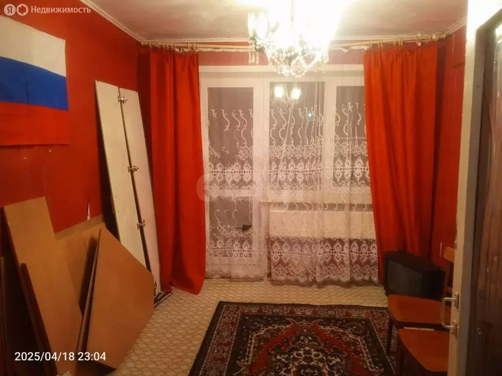 3-комнатная квартира: посёлок городского типа Жирекен, 31 (65.3 м) - Фото 1