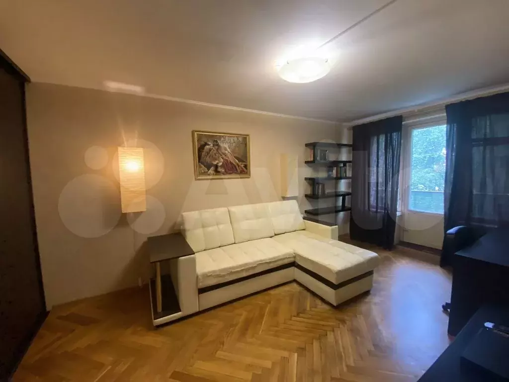 1-к. квартира, 32 м, 4/5 эт. - Фото 0