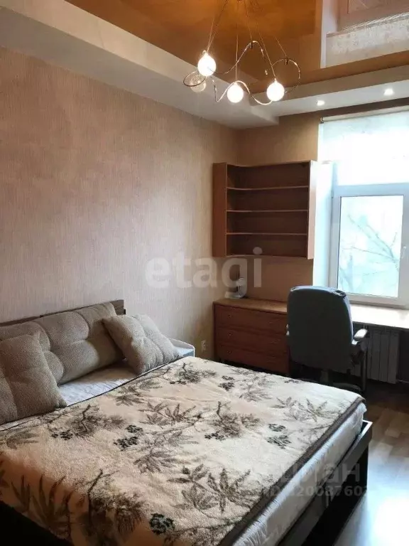 2-к кв. Свердловская область, Екатеринбург ул. Бажова, 87 (61.0 м) - Фото 0