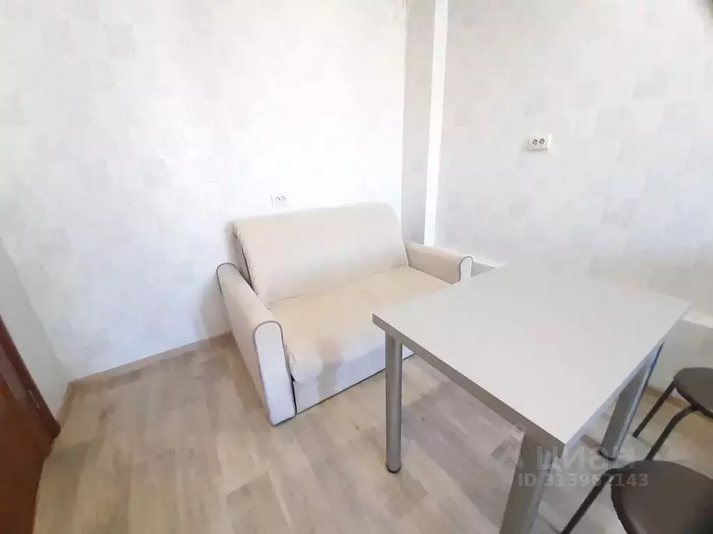 1-к кв. Татарстан, Казань Чистопольская ул., 60 (38.0 м) - Фото 2