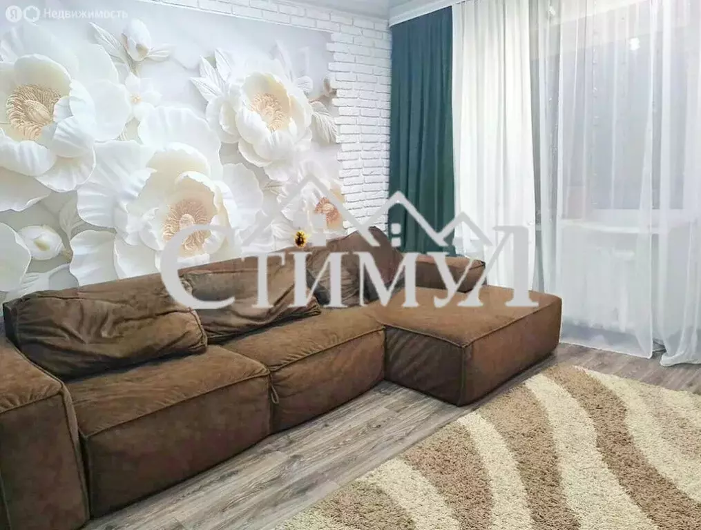 3-комнатная квартира: Черногорск, Линейная улица, 257 (72 м) - Фото 1