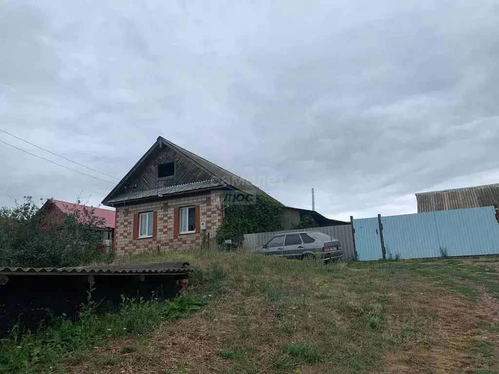 Дом в Удмуртия, Сарапульский район, д. Костино ул. Мира, 2А (42 м) - Фото 0