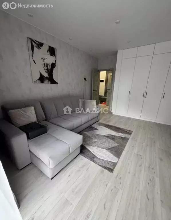 1-комнатная квартира: Зеленоградск, улица Автомобилистов, 3 (40 м) - Фото 1