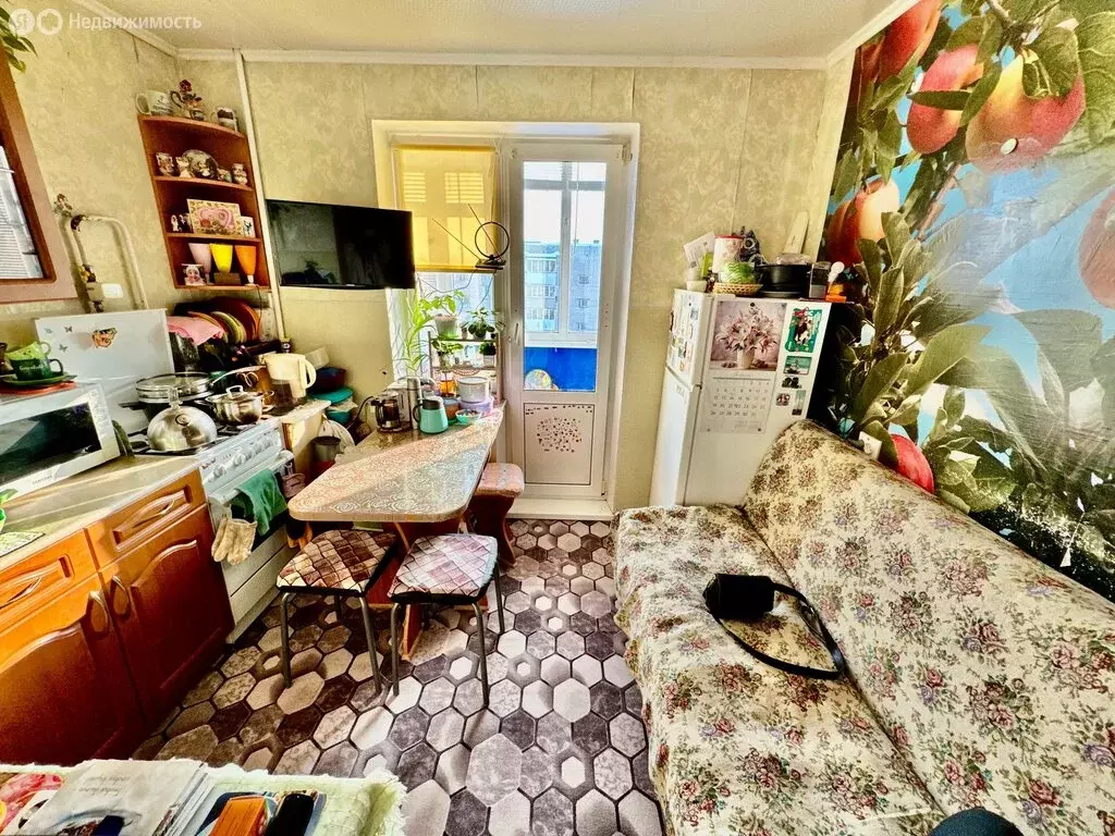 1-комнатная квартира: Бор, посёлок Октябрьский, улица Победы, 19 (34 ... - Фото 2