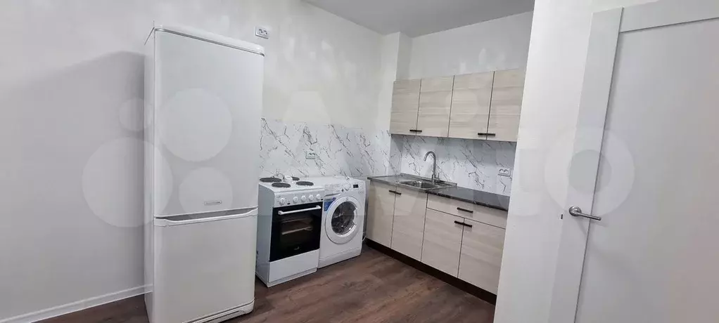 1-к. квартира, 32 м, 7/18 эт. - Фото 1