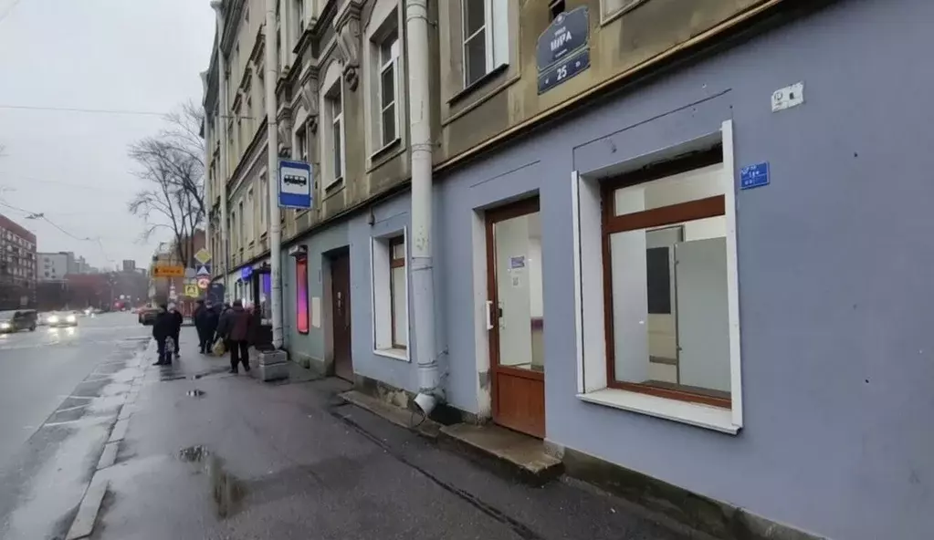 Торговая площадь в Санкт-Петербург ул. Мира, 25 (68 м) - Фото 1