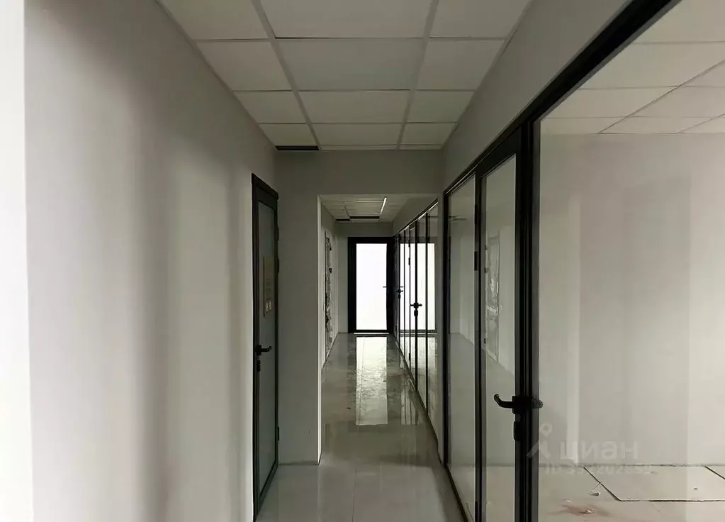 Помещение свободного назначения в Москва ул. Новинки, 1 (18 м) - Фото 2