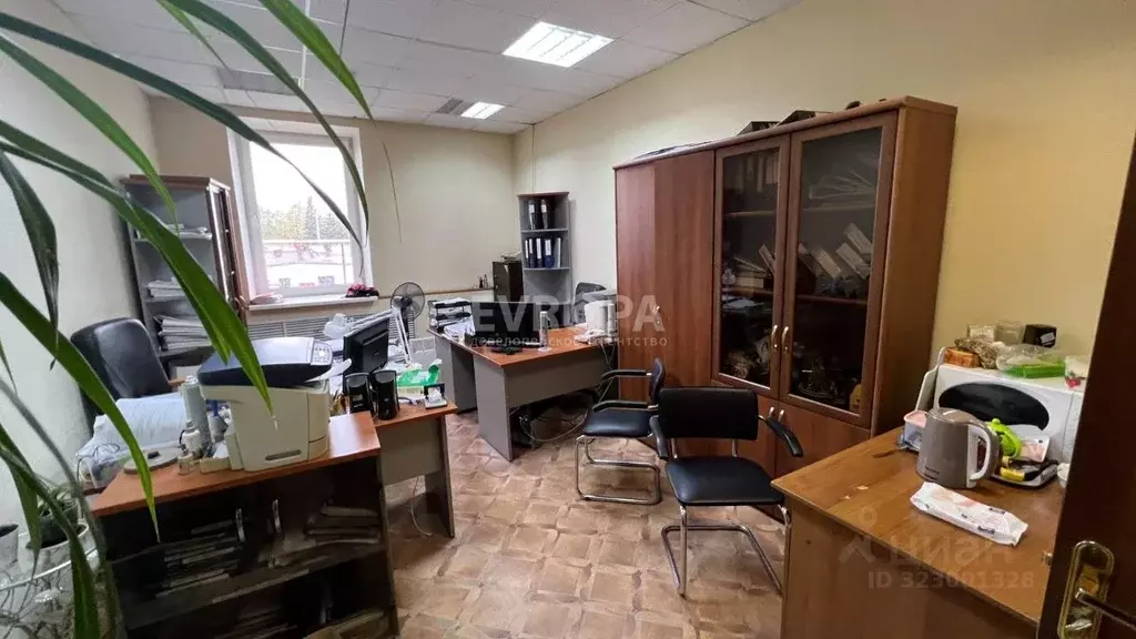 Офис в Ульяновская область, Ульяновск Октябрьская ул., 22М (25 м) - Фото 1