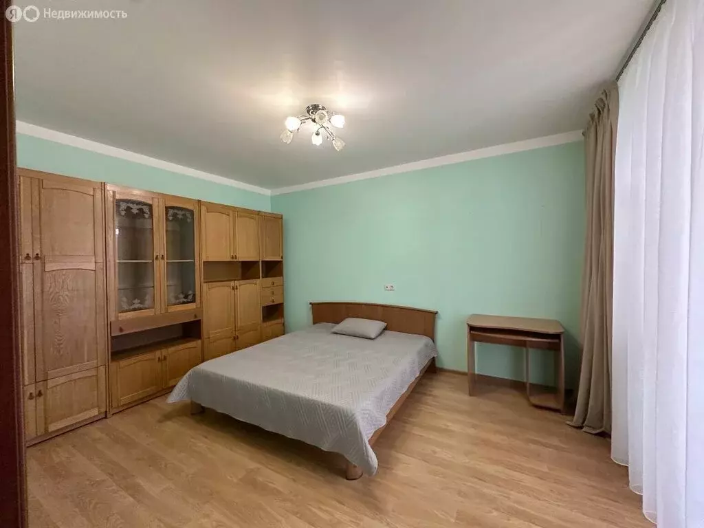 2-комнатная квартира: посёлок городского типа Аничково, 4 (62 м) - Фото 1