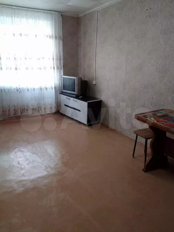 Комната 18 м в 1-к., 2/5 эт. - Фото 1