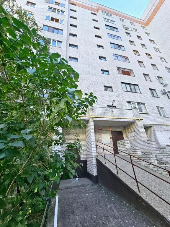 3-комнатная квартира: Казань, улица Юлиуса Фучика, 82 (83.8 м) - Фото 1